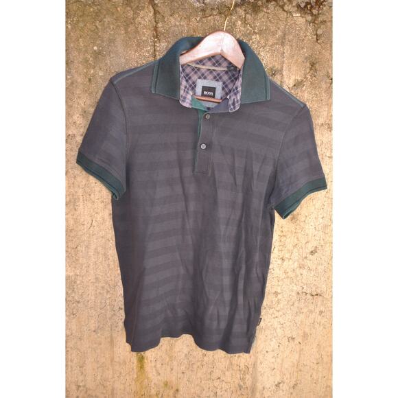 Hugo Boss Regular Fit Polo Shirt with Plaid Trim Collar – Size S - Picture 1 of 3